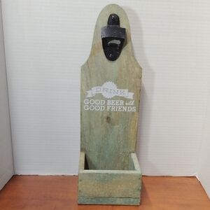 Tommy Bahama Wooden Wall Mounted Bottle Opener w/Cap Catch